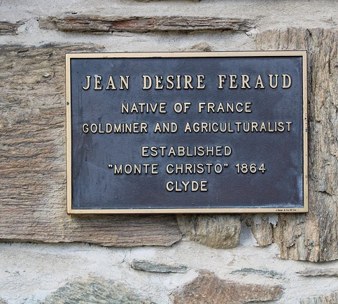 Stone plaque Monte Christo Winery, Clyde